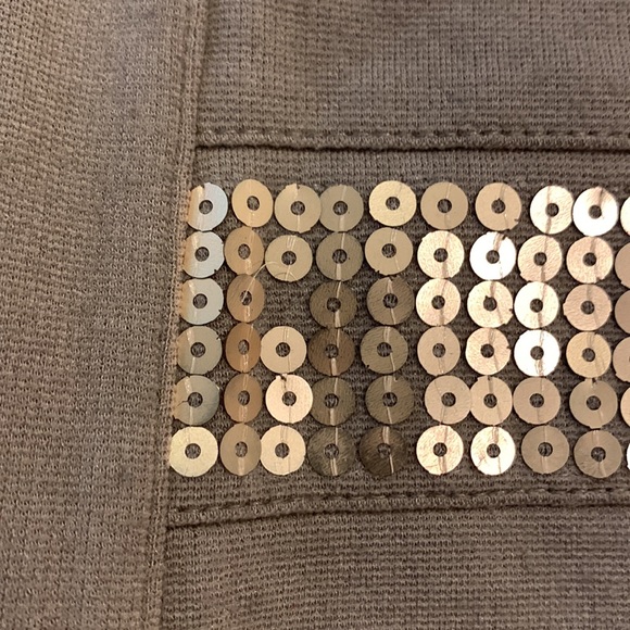 Express mini skirt, gold and tan stripes, size 2 - Picture 8 of 8